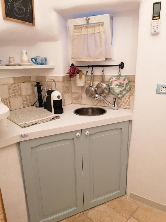 폴리나노 아마레 Leavi B&B 외부 사진